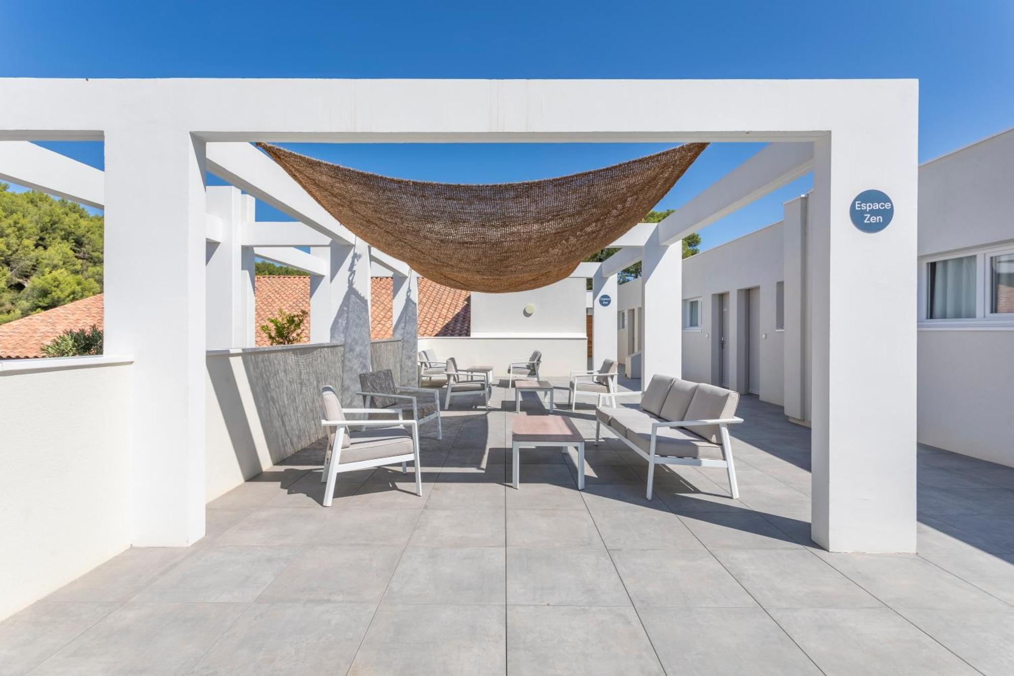 רוקפור-לה-בדול Residence Pierre Et Vacances Cap Cassis Calanques מראה חיצוני תמונה